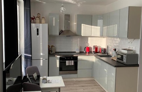 Banska Bystrica Apartment | BL - The Apartment Lenka, 24hr Self Check-in, Free Private Parking, Balcony with Mountain View, 5 minute walk to City Center