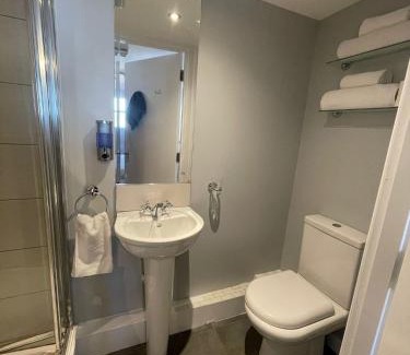 Cumbernauld Hotel | Black Bull with Rooms upper