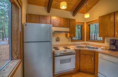 Black Butte Ranch House | Black Butte Ranch South Meadow 090