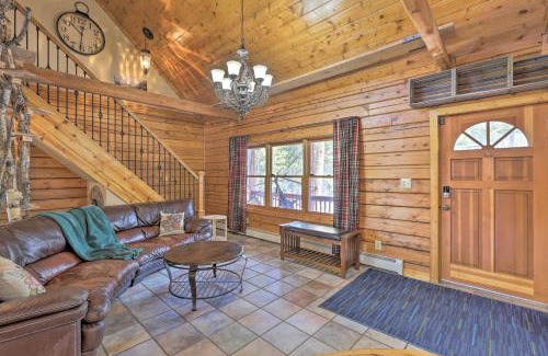 Black Hawk House | Black Hawk Mountain Cabin about 4 Mi to Casinos!