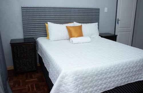 Kempton Park Bed & Breakfast | Black Owl Lodge