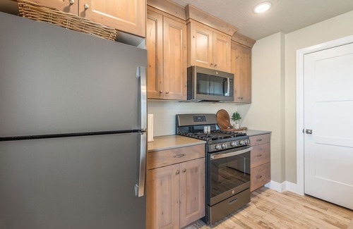 Cedar City Condo | BLACK SHEEP INN Newly Constructed Rambouillet #4 of 4 Units