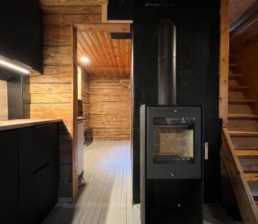 Sirkka Ski Chalet | Black Work Levi Autti