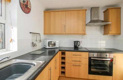 Ellesmere Apartment | Blackwater Meadows