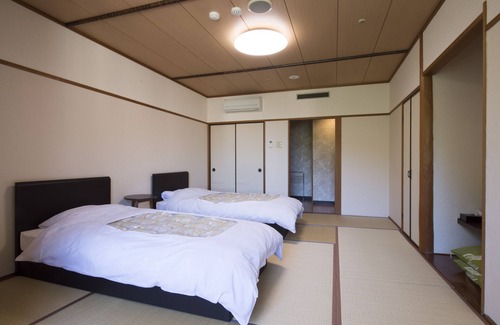 Togo Onsen Hotel | Blanc Art Misasa
