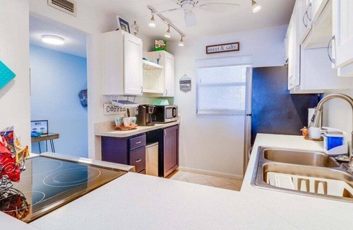 New Smyrna Beach Condo | Blessed Oceanview - Top-floor Oceanviews w/2 pools