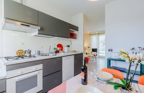 Lucca Apartment | "Bleu" apartment with swimming pool, Villa Gabriella