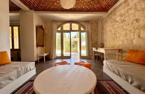 Aousja House | Blili