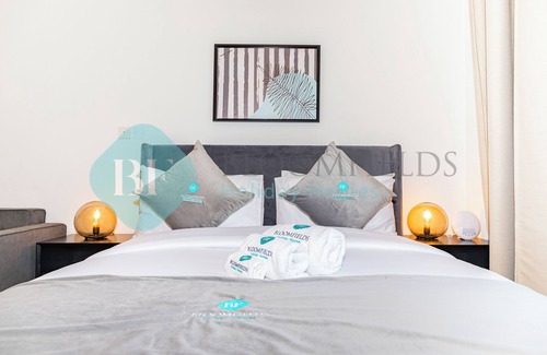 Abu Dhabi Apartment | Bloomfields Stylish STU Julphar