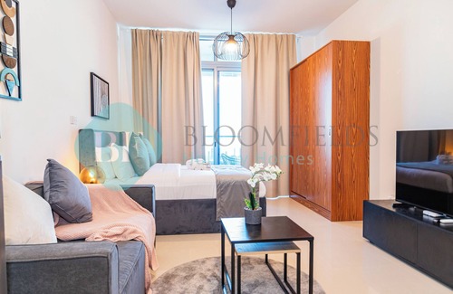 Abu Dhabi Apartment | Bloomfields Stylish STU Julphar