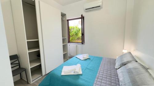 Siniscola Apartment | Blu Caletta - waterfront apartment with garden