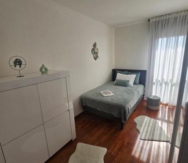 Vicenza Apartment | Blu Petrolio Stay-Karabas Apartments