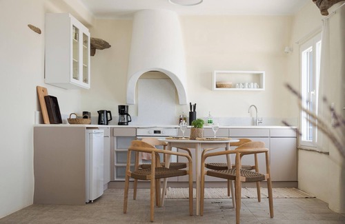 Tinos Town Apartment | Blue 2 by Morfes Luxury Apartments