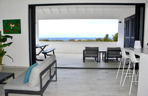 Sint Michiel Apartment | Blue Bay Penthouse REEF 5, BEACH GOLF POOL DIVE with OCEAN View