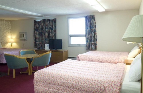 Melfort Hotel | Blue Bird Hotel