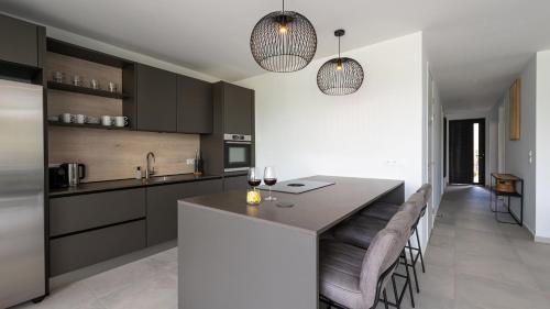 Sint Michiel Apartment | Blue Breeze Balcony
