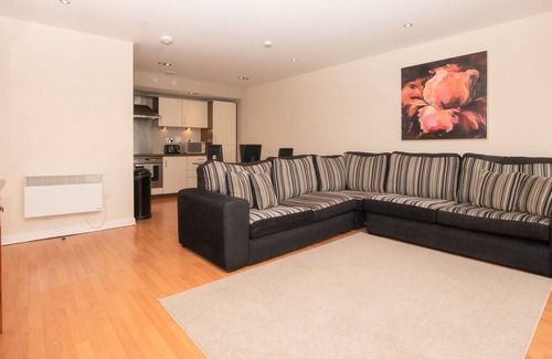 Newhaven Apartment | Blue Harbour Apartments