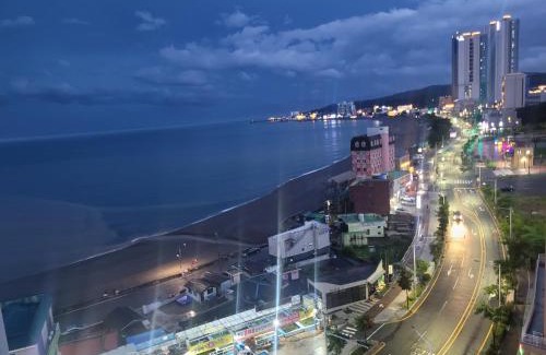 Buk-gu Apartment | Blue Ocean House