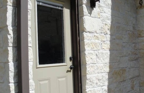 Valley Ridge Apartment | Blue Ridge Hideaway~Aggieland Vacation Rentals