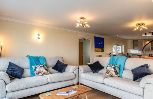 Polzeath Cottage | BLUE RIDGE, pet friendly, character holiday cottage in Polzeath
