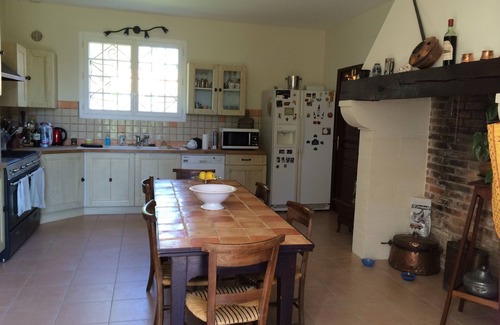 Vergt House | Blue room: a comfortable suite in the heart of a Périgord domain