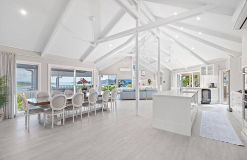 Hamilton Island House | Blue Sands