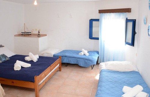 Tsoutsouros Apartment | Blue sea Studio with sea view