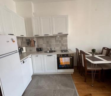 Becici Apartment | Blue wave apartman