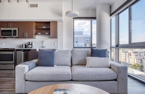 West End Apartment | Blueground | Dupont Circle, rooftop pool, nr Lincoln Memorial