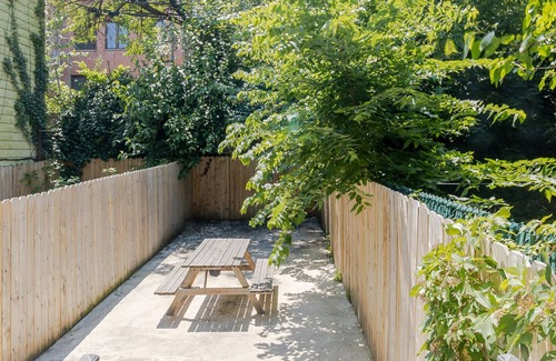 Greenpoint Apartment | Blueground | Greenpoint, terrace, nr McCarren Park
