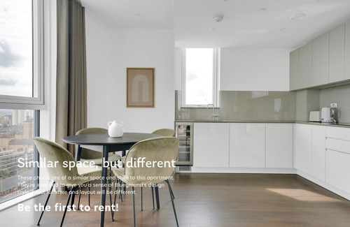 Vauxhall Apartment | Blueground | Nine Elms, balcony, nr Battersea Park
