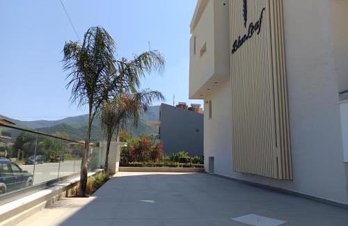 Stavros Hotel | Blueleaf