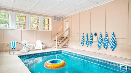 Gatlinburg - Pigeon Forge House | Bluestem by AvantStay Incredible Views w Large Balcony Indoor Pool