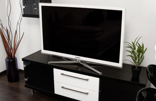 Ostrava Apartment | BNB New Beautiful Apartment in the Center of Ostrava with option Garage Parking