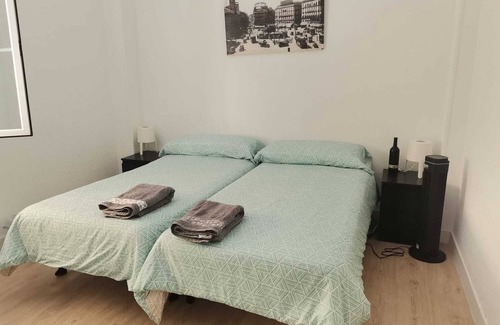Pacifico Apartment | BnB Retiro - Habitación Privada en un Apartamento Compartido