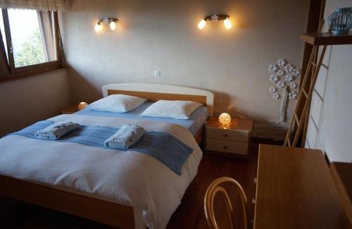 Grimisuat Bed & Breakfast | bnb Valais - by La Sittelle