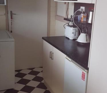 Seacliff Park Bed & Breakfast | Bnb with sea views and pool