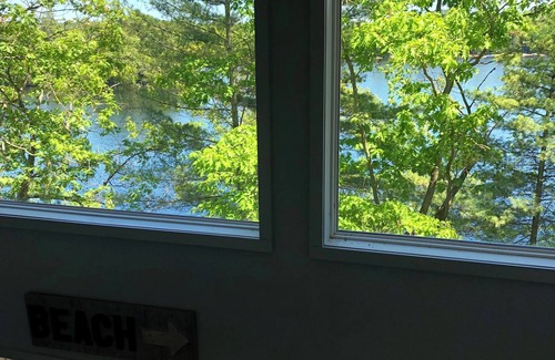 Frontenac Cottage | Boat Access Cottage on Buck Lake, 25 minutes N of Kingston ON
