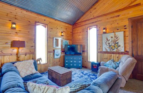 Quinlan House | Boat Ramp and Fire Pit Lake Tawakoni Group Retreat!