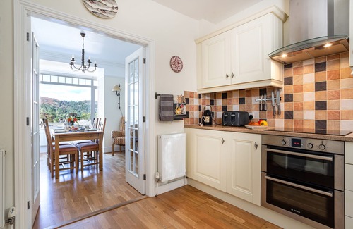 Ambleside House | BODEN HOWE, QUIET CENTRAL LOCATION, COMPLIMENTARY SPA ACCESS, PARKING/STORAGE n