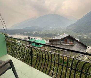 Vashist Bed & Breakfast | Bodh Niwas -A unit of The Nest Community