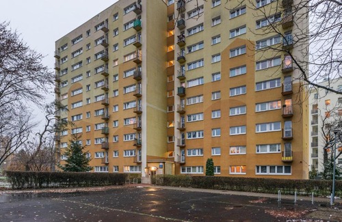 Rakowiec Apartment | Bohdanowicza 2 by Homeprime