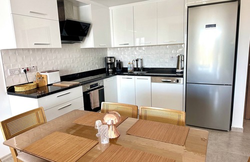 Karavas Condo | Bohemian penthouse in Girne Alsancak, close to Merit hotels