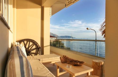 Itea Apartment | Boho Beach House in Itea-Delphi