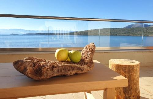 Itea Apartment | Boho Beach House in Itea-Delphi