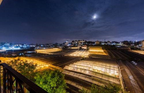 Da Lat Hotel | Boho Boutique Da Lat - View nhà lồng lãng mạn