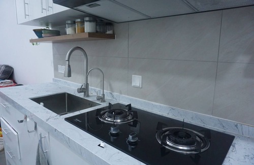 Cheras Apartment | Boho retreat 1-min walk to MRT Station - Female only