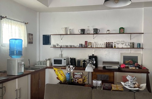 Clarin House | Bohol Beach House Costa Cantagay 4 bdrms for 10-12 pax (beachfront)