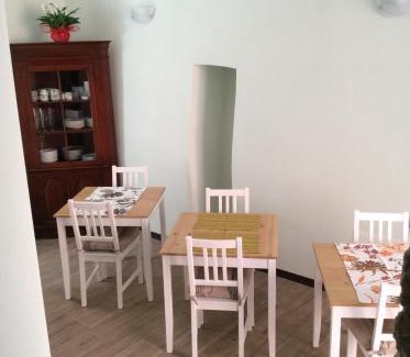 Bosa Historic Centre Bed & Breakfast | Bomarosa B&B