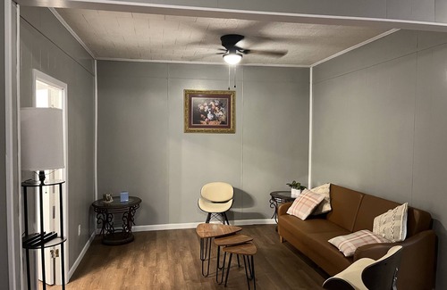 Eunice House | Bon Temps House - close to everything Eunice has to offer!